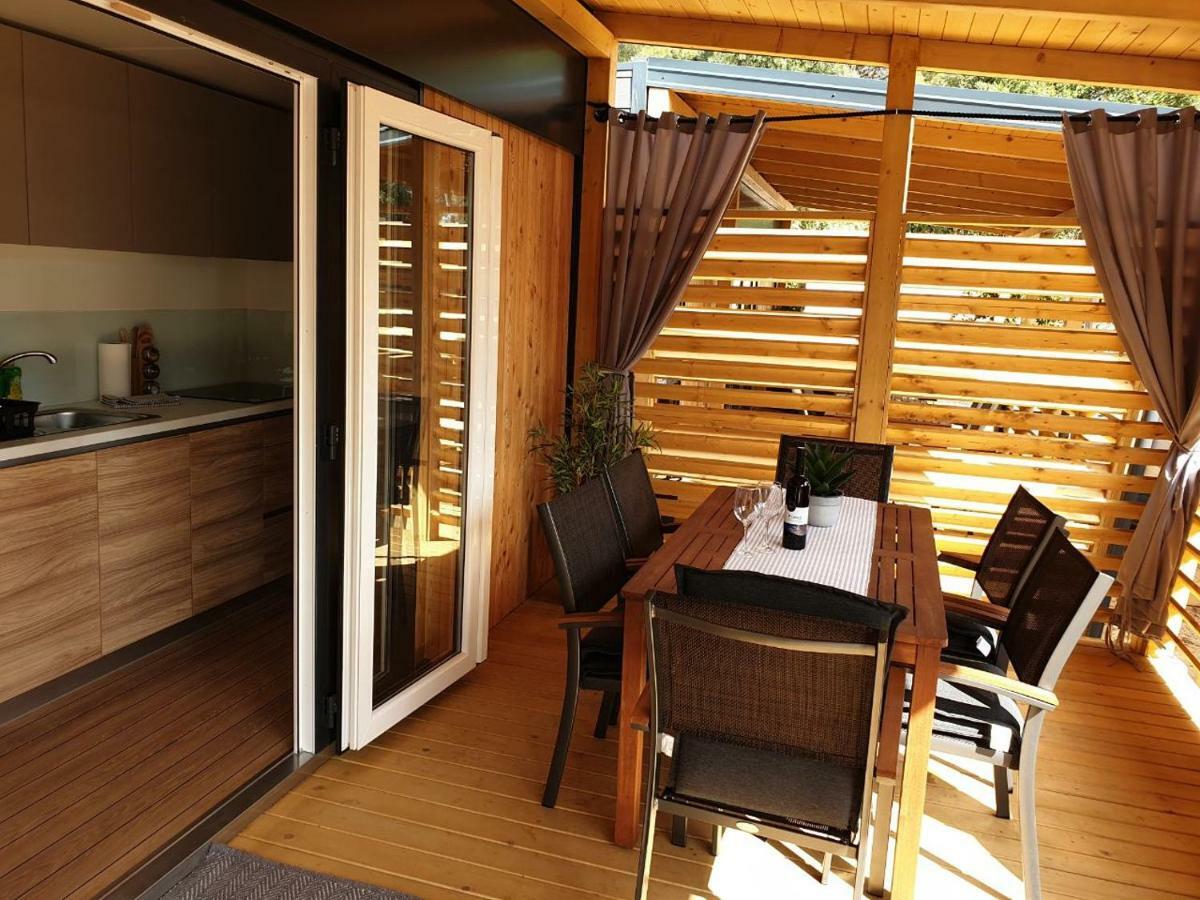 Mobile Home Starfish IV Camp Biograd Biograd Na Moru Exterior foto