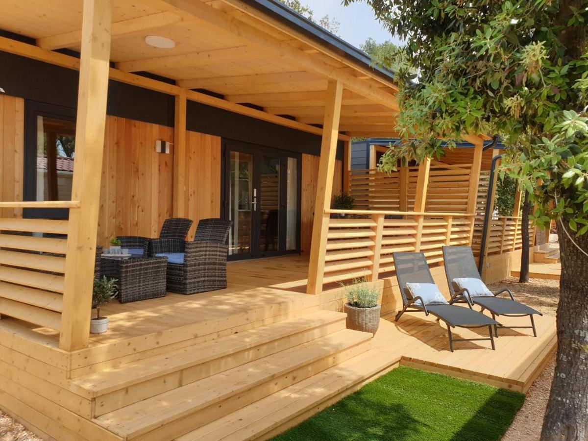 Mobile Home Starfish IV Camp Biograd Biograd Na Moru Exterior foto